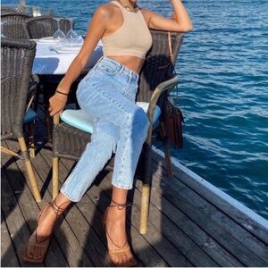 NWT ZARA FAV MOM Fit Jeans  Size 6